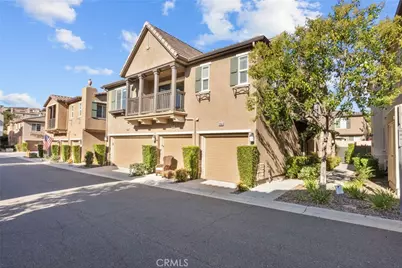 28468 Santa Rosa Lane #534, Saugus, CA 91350 - Photo 2