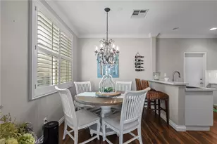 28468 Santa Rosa Ln, Saugus, CA 91350 - Photo 10