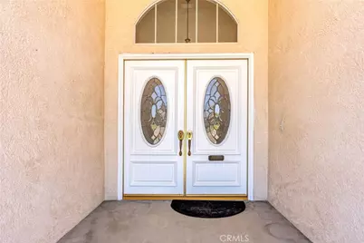 6000 Benbasset Place, Bakersfield, CA 93306 - Photo 6