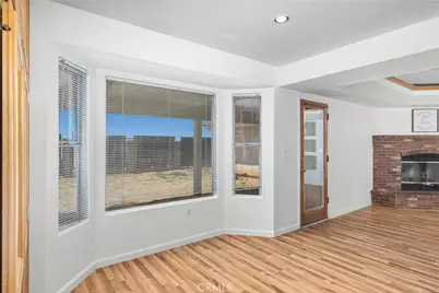 6000 Benbasset Place, Bakersfield, CA 93306 - Photo 16