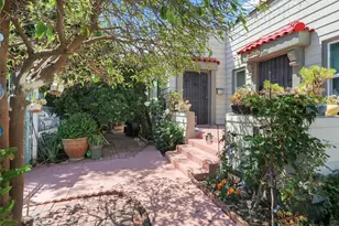 2245 W 27th St, Los Angeles, CA 90018 - Photo 46