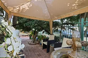 2245 W 27th St, Los Angeles, CA 90018 - Photo 36