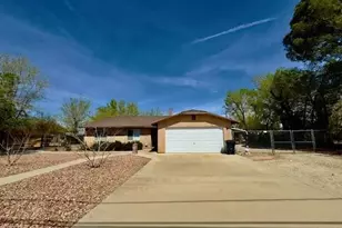 10117 E Ave S2, Littlerock, CA 93543 - Photo 8