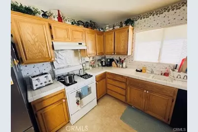 10117 E Avenue S2, Littlerock, CA 93543 - Photo 4