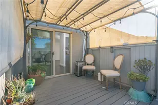 6041 Fountain Park Street, Woodland Hills, CA 91367 - Photo 18