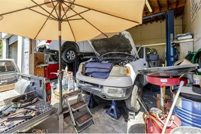 12113 Burbank Boulevard, Valley Village, CA 91607 - Photo 12