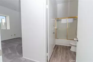 24115 Evans Ave, Newhall, CA 91321 - Photo 32