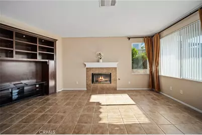 28521 Meadow Heights Court, Canyon Country, CA 91387 - Photo 18