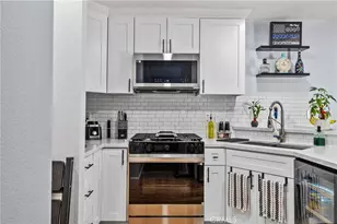 28341 Seco Canyon Rd, Saugus, CA 91390 - Photo 12