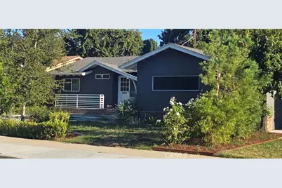 22128 Burton Street, Canoga Park, CA 91304 - Photo 2