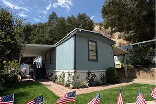 23500 The Old Road, Newhall, CA 91321 - Photo 2