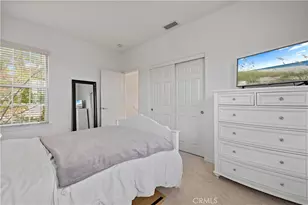 26821 Peppertree Dr, Valencia, CA 91381 - Photo 34