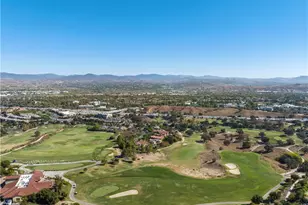 26821 Peppertree Dr, Valencia, CA 91381 - Photo 70