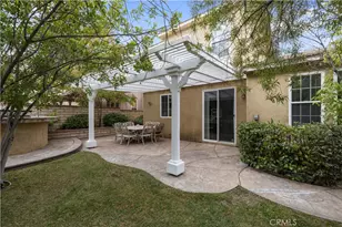 26821 Peppertree Dr, Valencia, CA 91381 - Photo 60