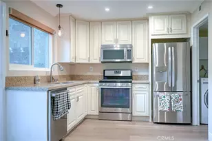 479 Serento Cir, Thousand Oaks, CA 91360 - Photo 22
