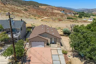 42647 Pinecliff St, Lake Hughes, CA 93532 - Photo 36