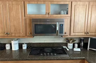 2752 Wanda Ave, Simi Valley, CA 93065 - Photo 12