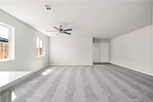 600 Poinsettia St, Bakersfield, CA 93307 - Photo 12