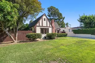 11155 Hortense St, Toluca Lake, CA 91602 - Photo 2