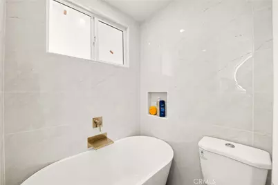 4388 E Central Ave Unit 121, Camarillo, CA 93010 - Photo 14