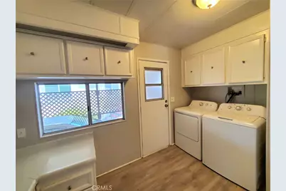 24303 Woolsey Canyon Road #5, Canoga Park, CA 91304 - Photo 18