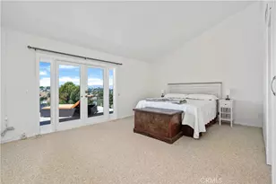 21727 Ulmus Dr, Woodland Hills, CA 91364 - Photo 18