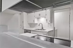 4700 Nordic Dr, Bakersfield, CA 93309 - Photo 12