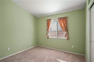 20033 Emerald Creek Dr, Canyon Country, CA 91351 - Photo 16