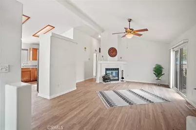 20033 Emerald Creek Drive, Canyon Country, CA 91351 - Photo 10