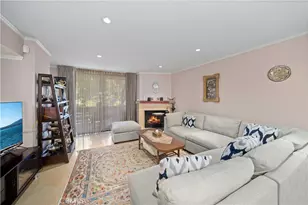 21930 Marylee St, Woodland Hills, CA 91367 - Photo 4