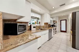 3398 Floyd, Los Angeles, CA 90068 - Photo 24