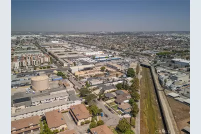 14324 Chadron Avenue, Hawthorne, CA 90250 - Photo 18