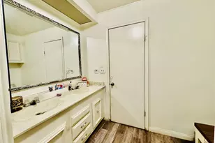 4401 Hughes Ln, Bakersfield, CA 93304 - Photo 36