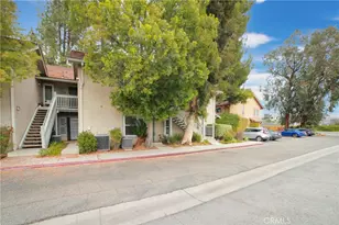 7050 Shoup Ave, Canoga Park, CA 91303 - Photo 28