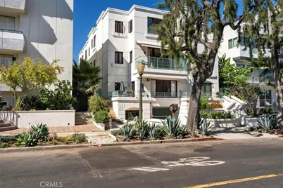 10721 Ohio Avenue, Los Angeles, CA 90024 - Photo 1