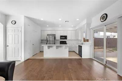 14529 Daisy Drive, Panorama City, CA 91402 - Photo 12