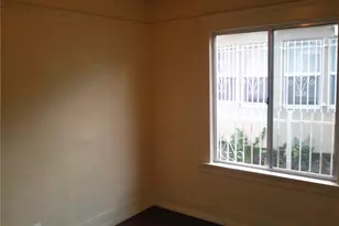 1953 W 20th St, Los Angeles, CA 90018 - Photo 12