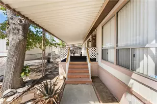 45800 Challenger Way, Lancaster, CA 93535 - Photo 8