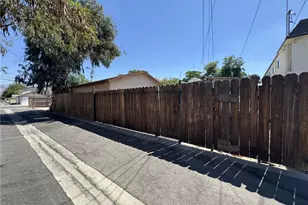129 N Hagar St, San Fernando, CA 91340 - Photo 4