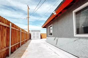 7851 Greenwood Ave, California City, CA 93505 - Photo 30