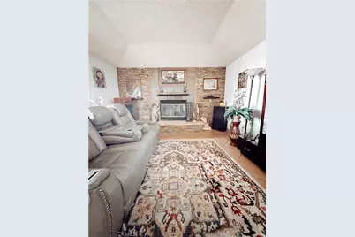 7851 Greenwood Avenue, California City, CA 93505 - Photo 12