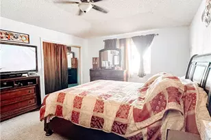 7851 Greenwood Ave, California City, CA 93505 - Photo 18