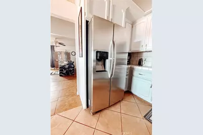 7851 Greenwood Avenue, California City, CA 93505 - Photo 10