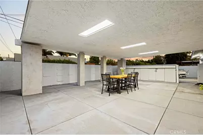 322 South Victoria Avenue, Ventura, CA 93003 - Photo 40