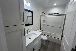 5744 Stansbury Ave, Sherman Oaks, CA 91401 - Photo 26