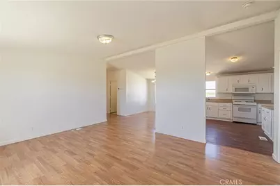 26321 Olanche, Mojave, CA 93501 - Photo 4