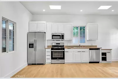 4390 Irvine Ave, Studio City, CA 91604 - Photo 52