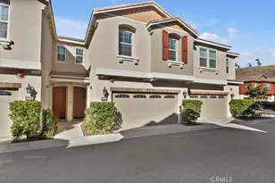 22104 Barrington Way, Saugus, CA 91350 - Photo 1