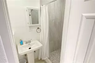 13059 Pierce St, Pacoima, CA 91331 - Photo 12