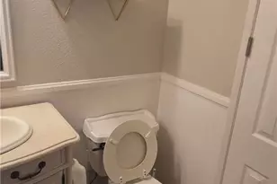 3474 Highwood, Simi Valley, CA 93063 - Photo 8